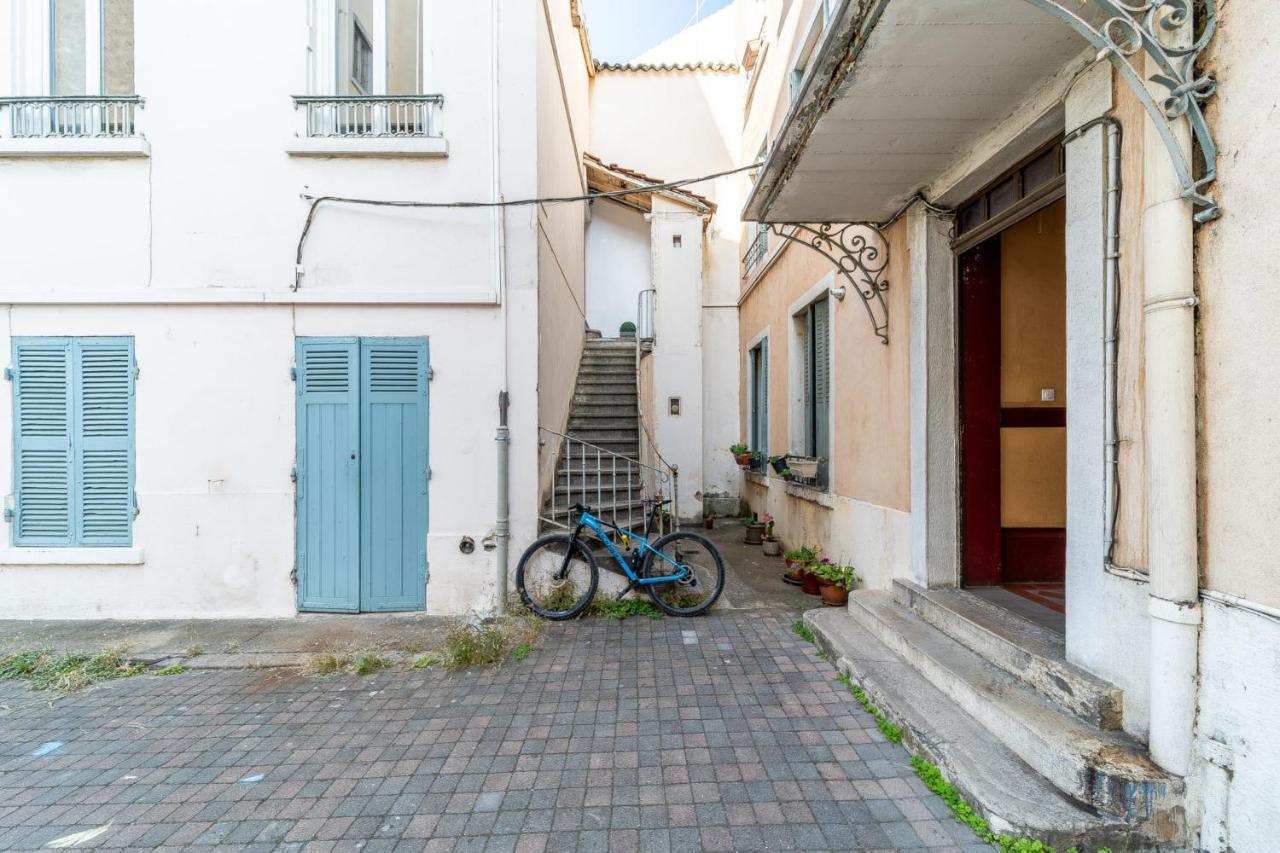 Le Marietton Appartement Cosy A Deux Pas Du Metro Valmy Lyon Exteriör bild